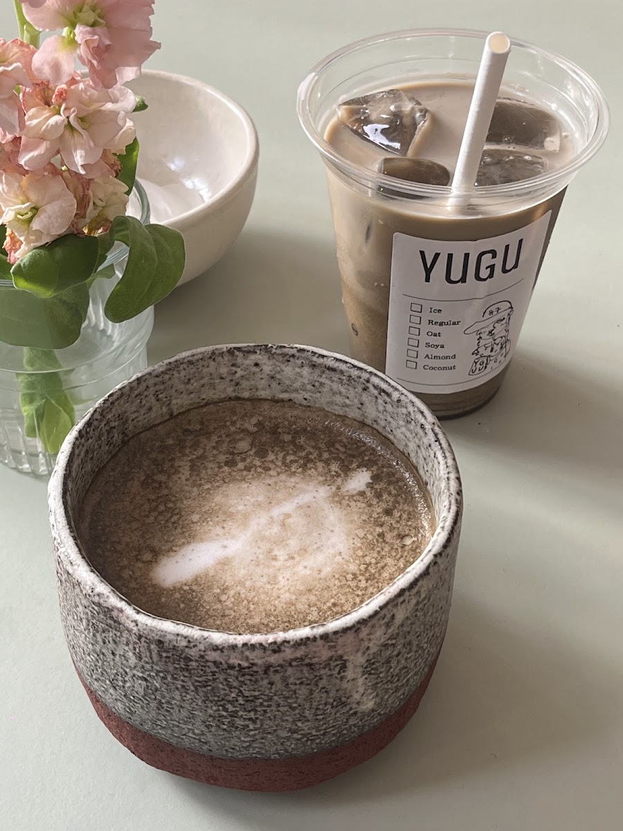 Look Left by YUGU | Cafe & Wine bar Photo 9