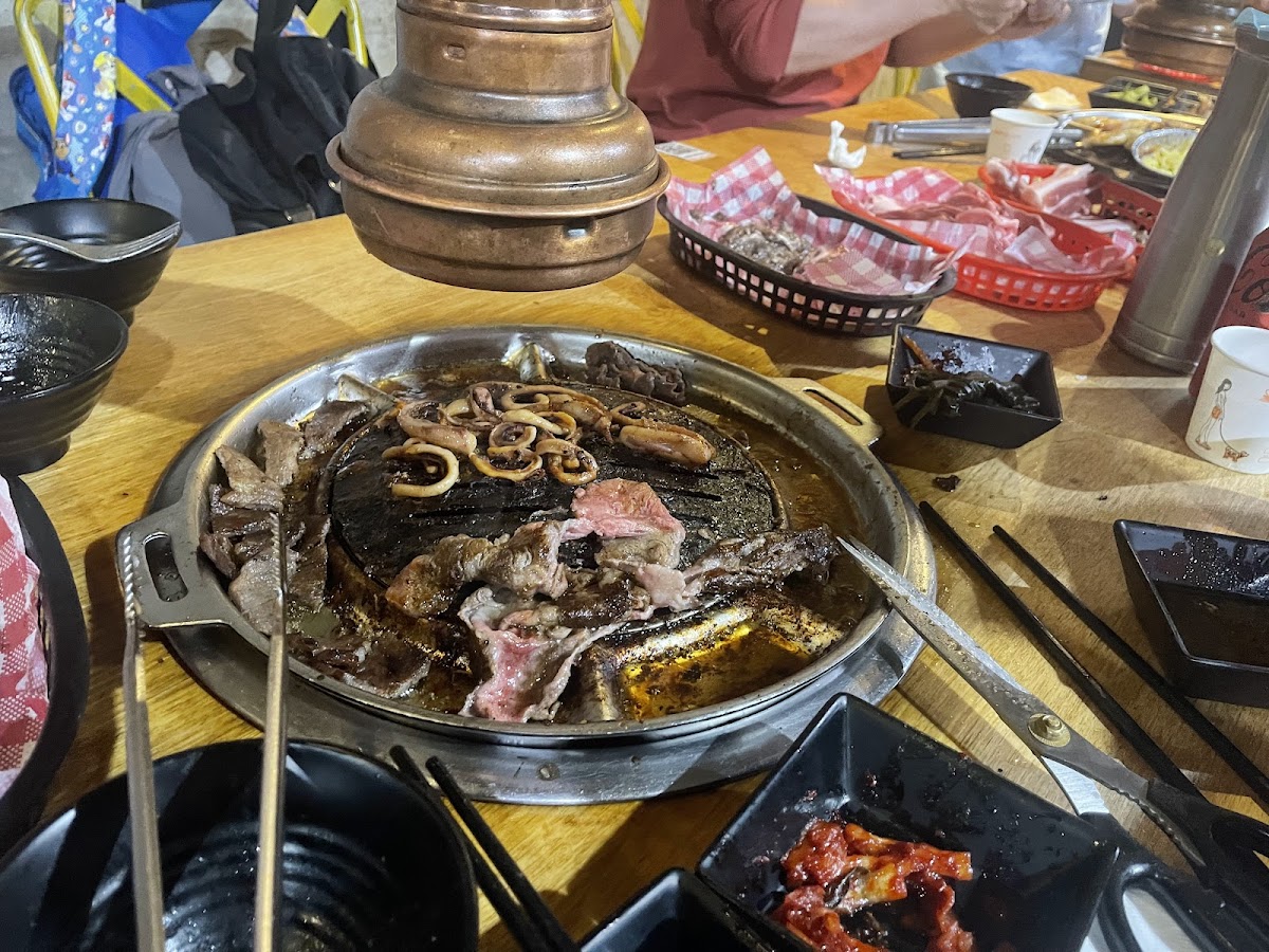 TWIN'S DADDY AYCE KOREAN CHARCOAL BBQ Photo 4