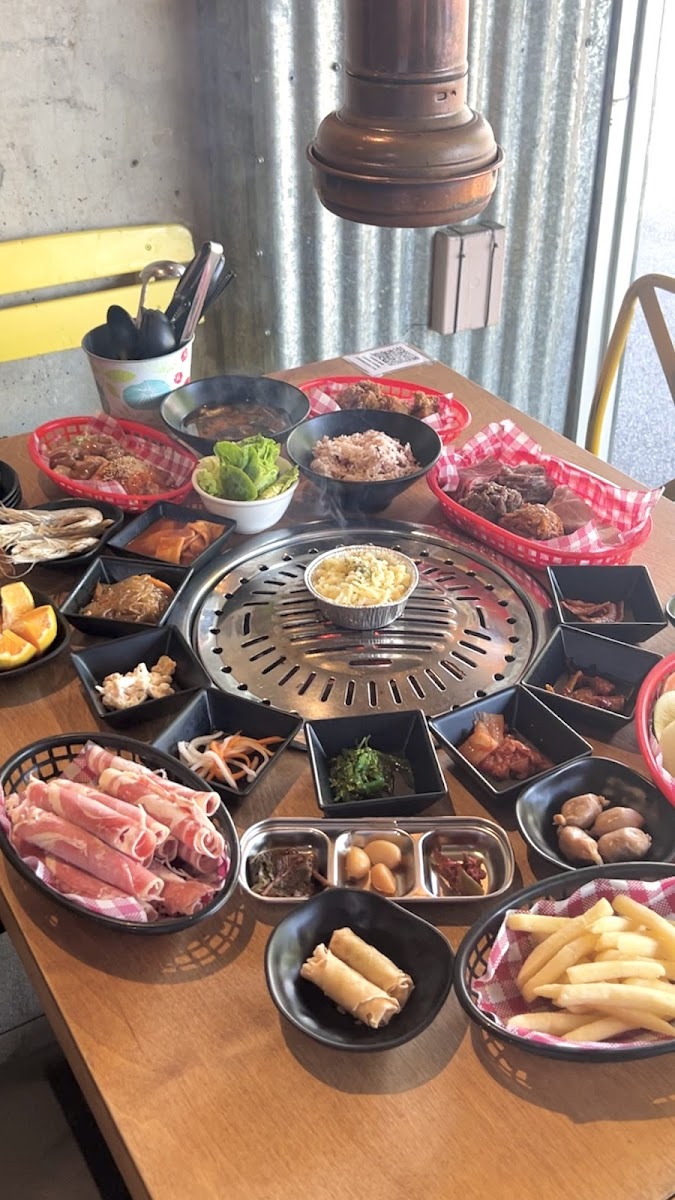 TWIN'S DADDY AYCE KOREAN CHARCOAL BBQ Photo 5