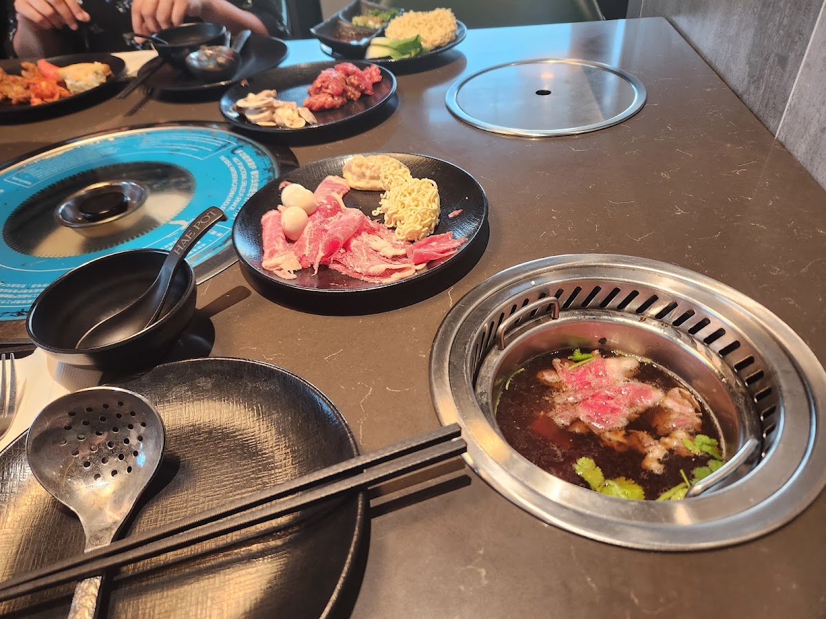 Hae Pot - Hot Pot & Korean Barbecue Restaurant Photo 4