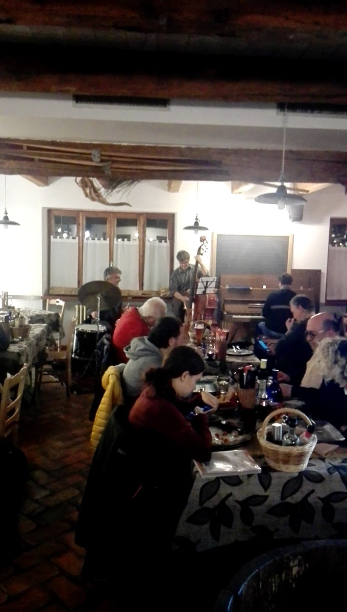 Ristorante Pizzeria Casa Mia Photo 2