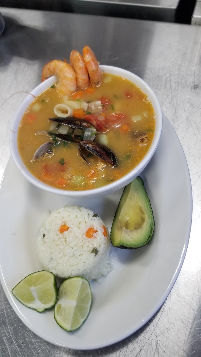 Candy's Chapina Restaurant Photo 5