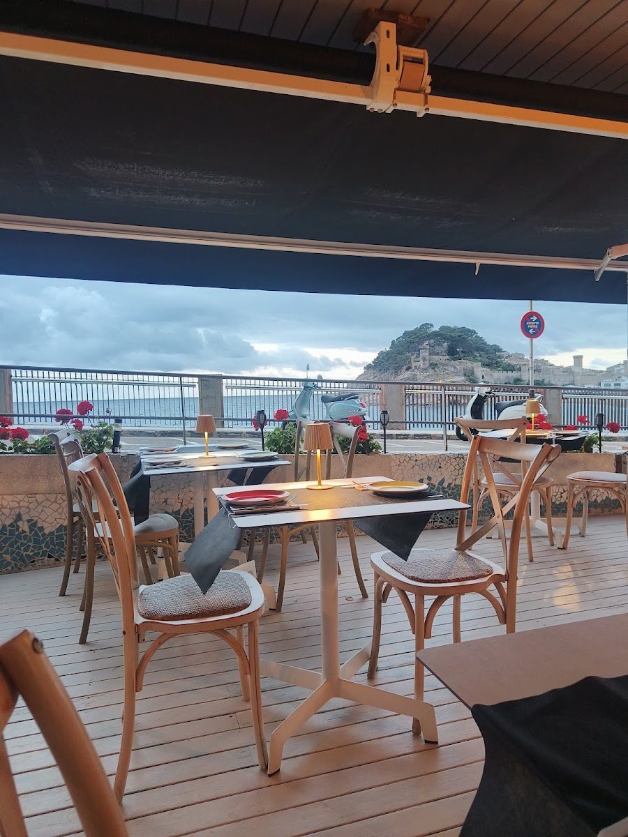 Tapas del Mar Photo 3
