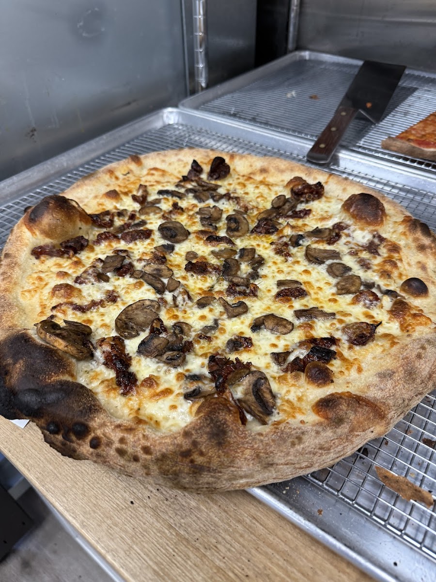 Etna Slice House Photo 3