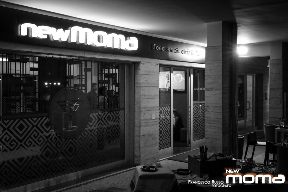 newMOMA The Show Lounge Bar