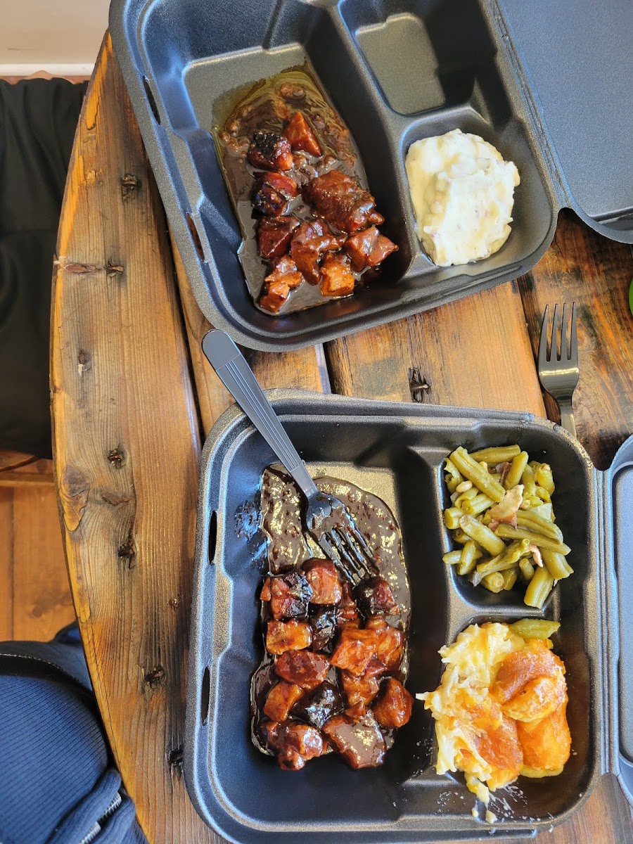 Fireside BBQ Photo 3