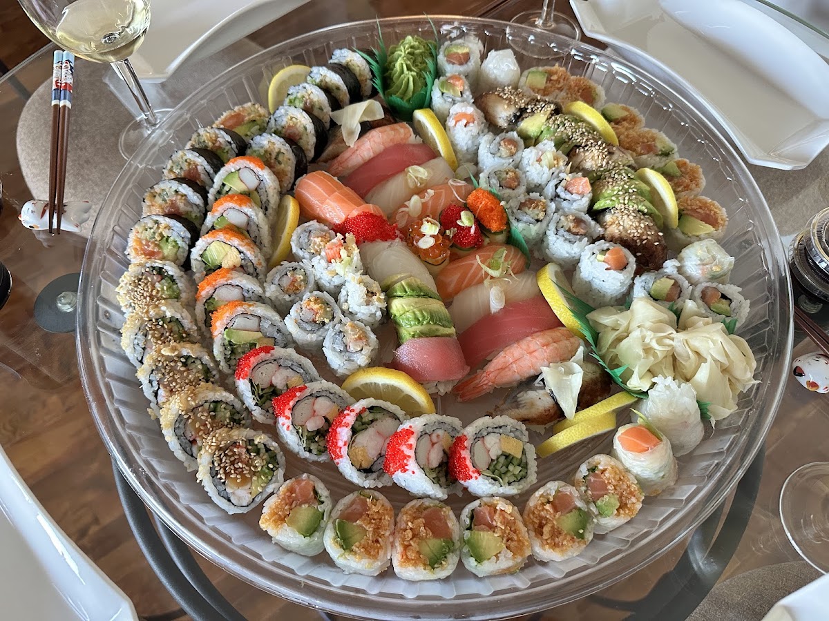 Goong Sushi Restaurant Photo 2