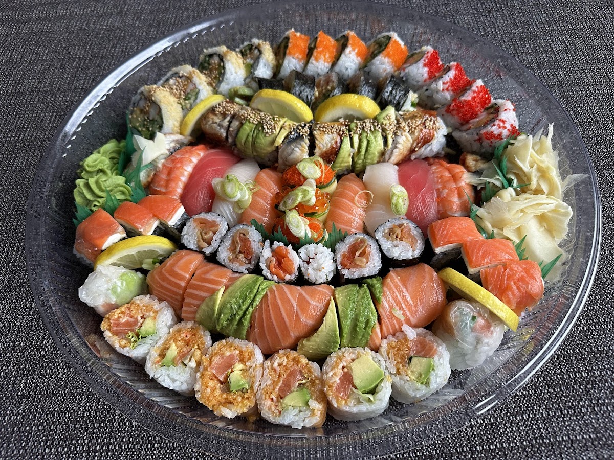 Goong Sushi Restaurant Photo 5