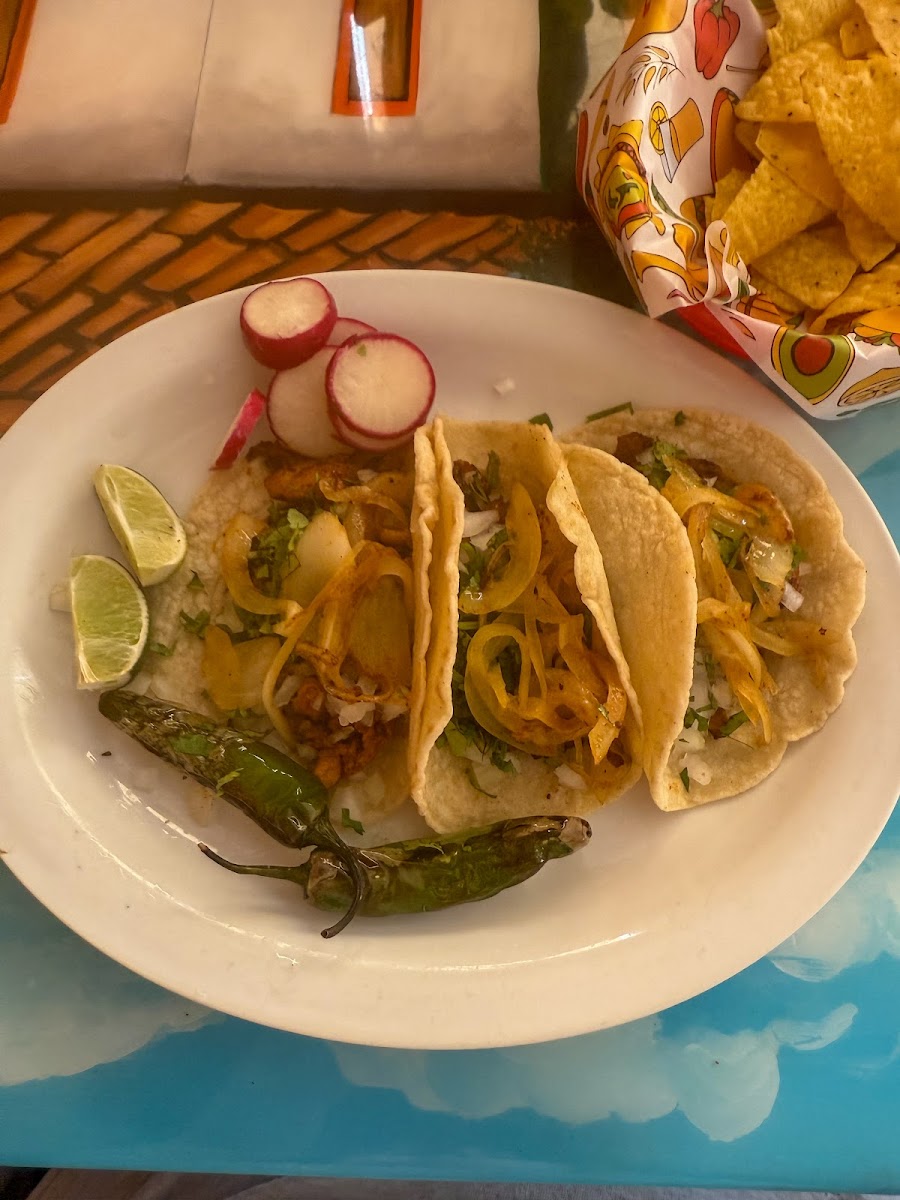 Casa Del Taco Photo 4