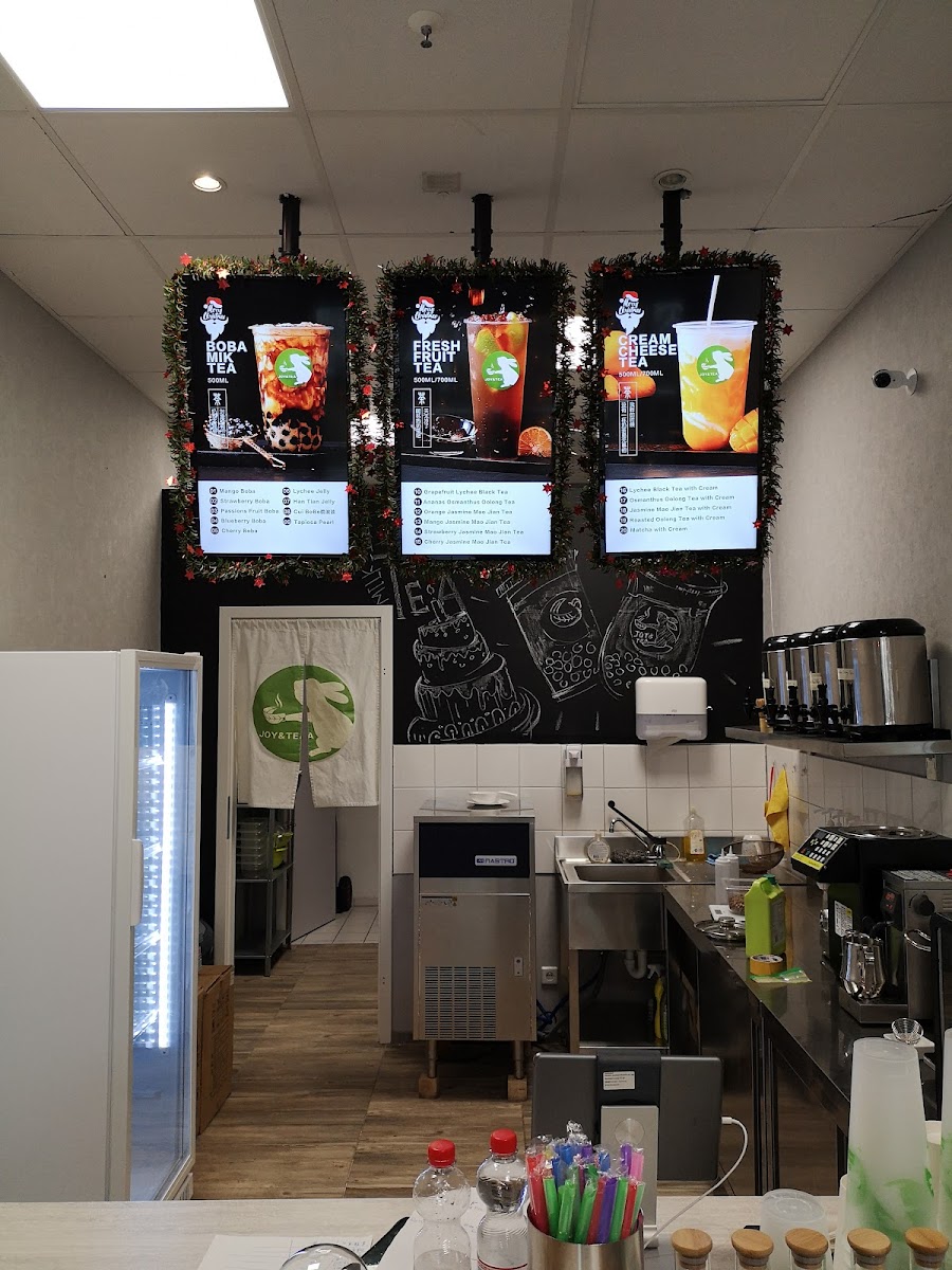 Joy & Tea Fresh Bubble Tea (Mundsburg Center)