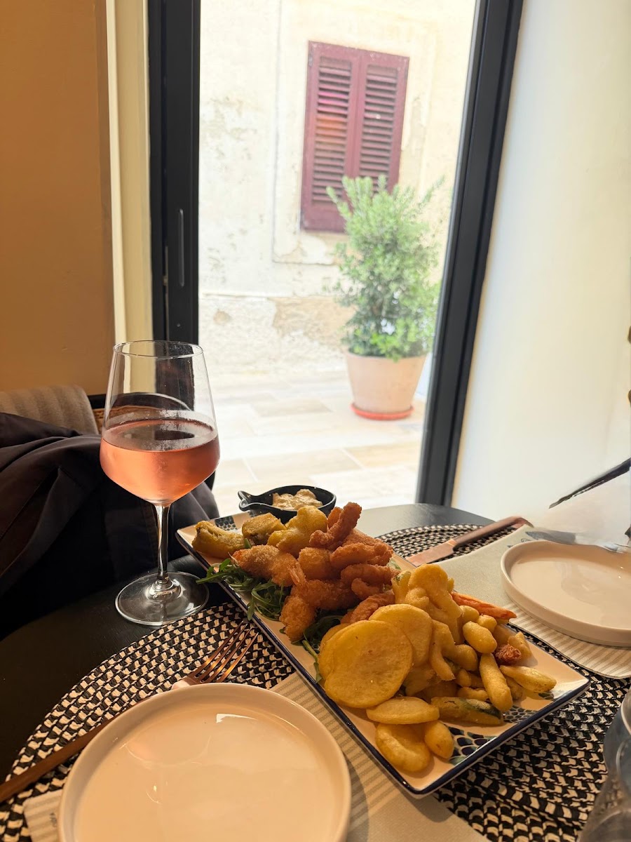Vico Fish Bar Photo 5