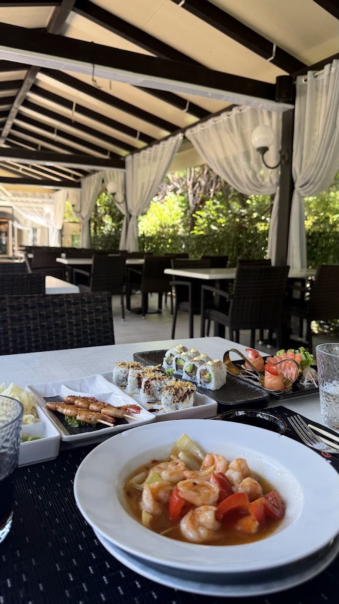 Yuki Fusion Restaurant Photo 3