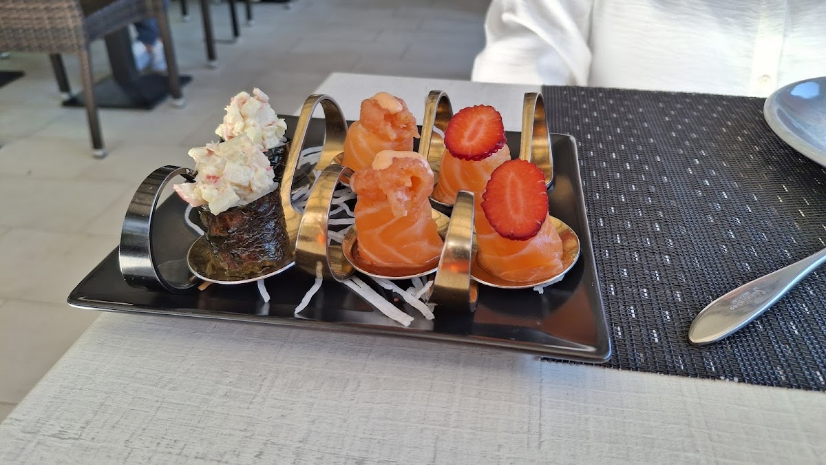Yuki Fusion Restaurant Photo 4