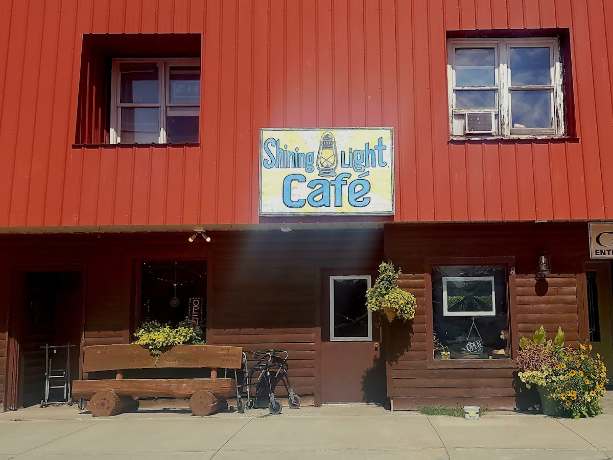 Shining Light Cafe