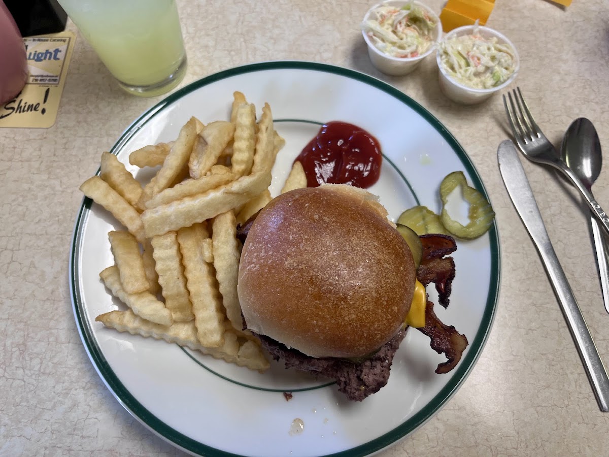 Shining Light Cafe Photo 2