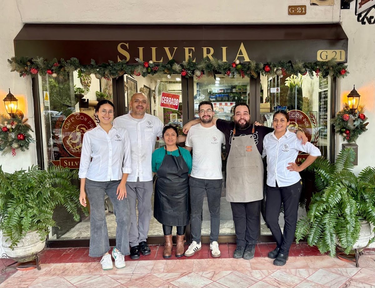 Silveria Cafe Con Pan ™ Photo 4