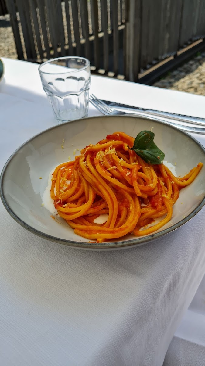 B Restaurant Photo 6