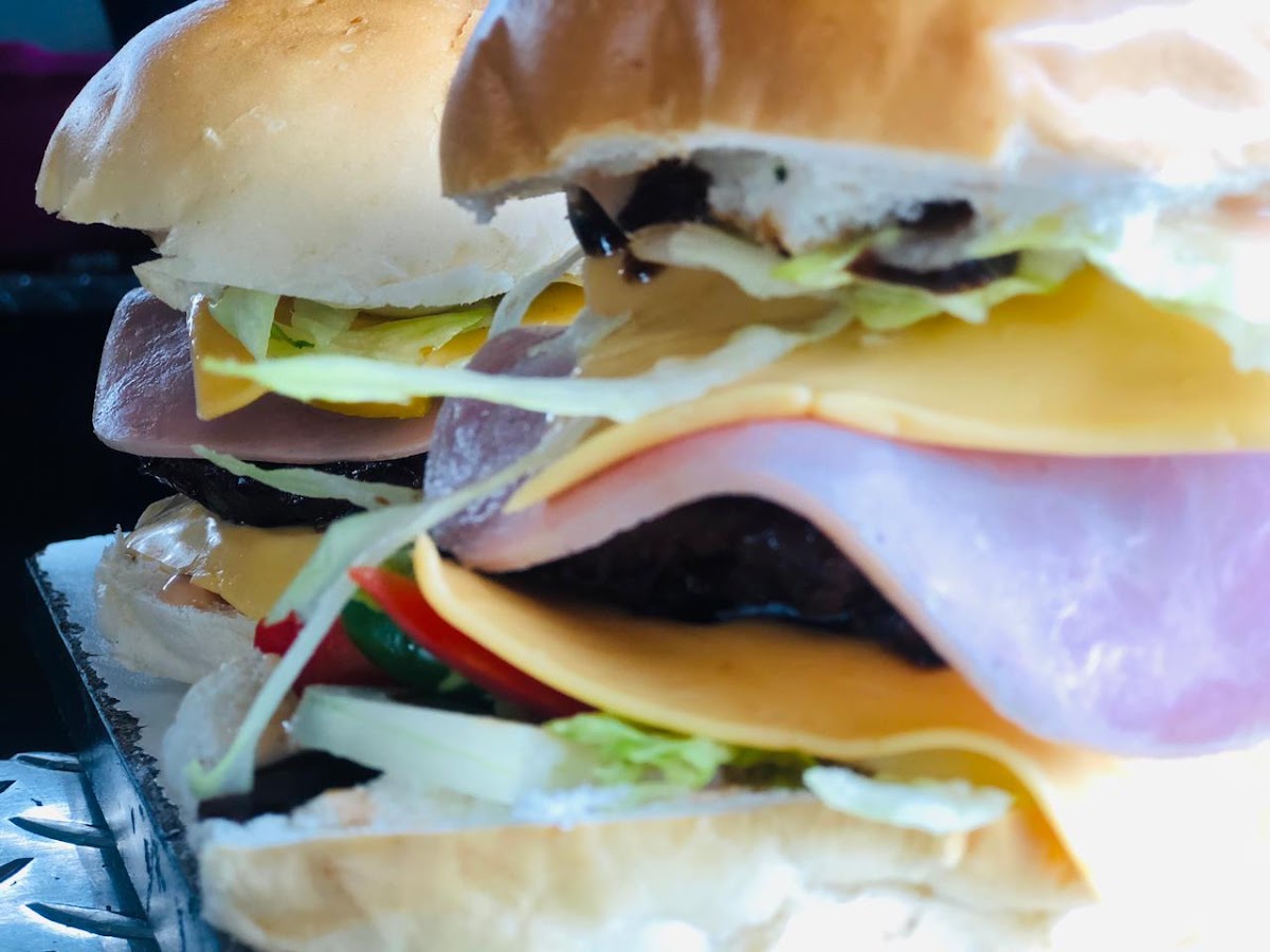 Lesco Caterers & Events Photo 9