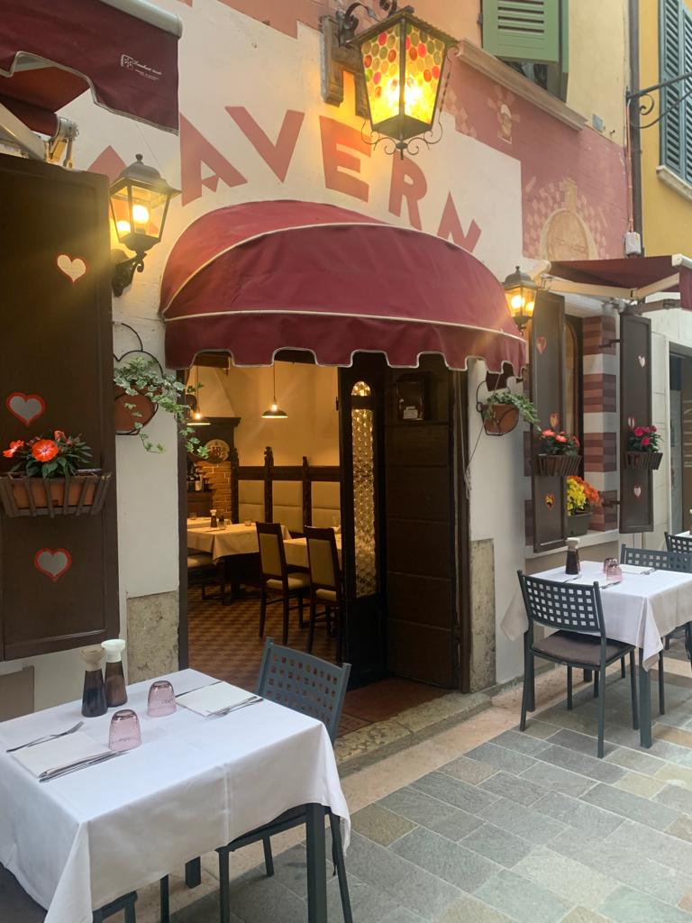 Ristorante La Taverna