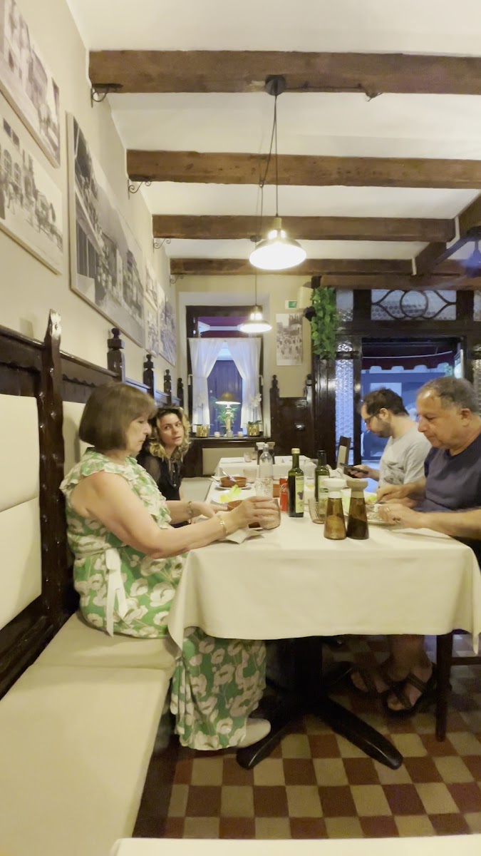 Ristorante La Taverna Photo 2