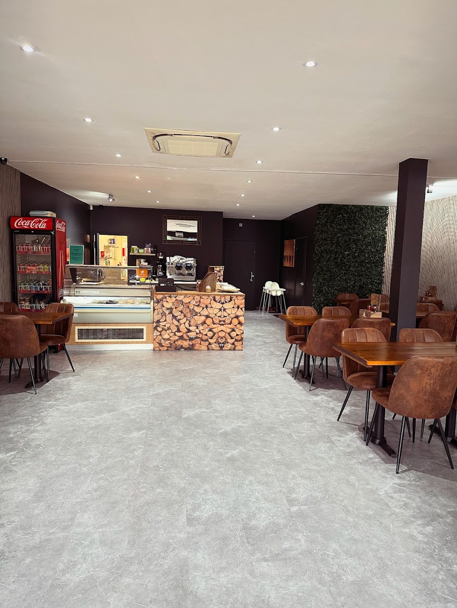 Rise park cafe