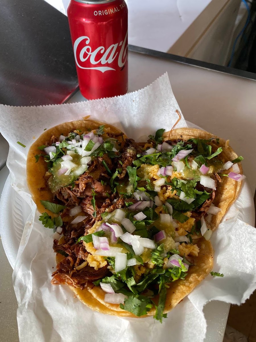Panchitos Tacos Truck Photo 3