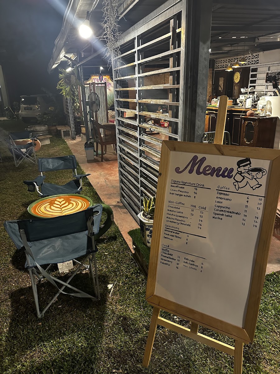 Cafe Figura Photo Menu 2
