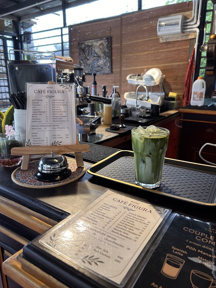 Cafe Figura Photo Menu 4