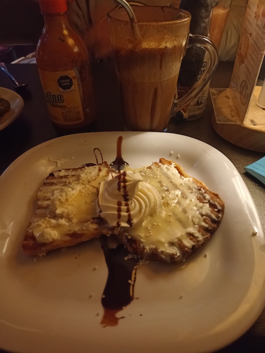 Tin Tan Café Photo 8