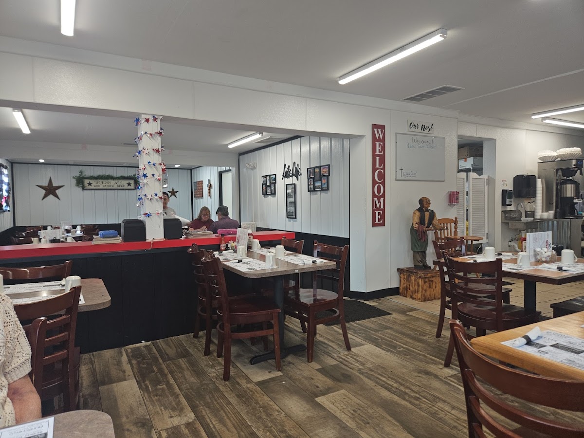 Beadle Lake Diner