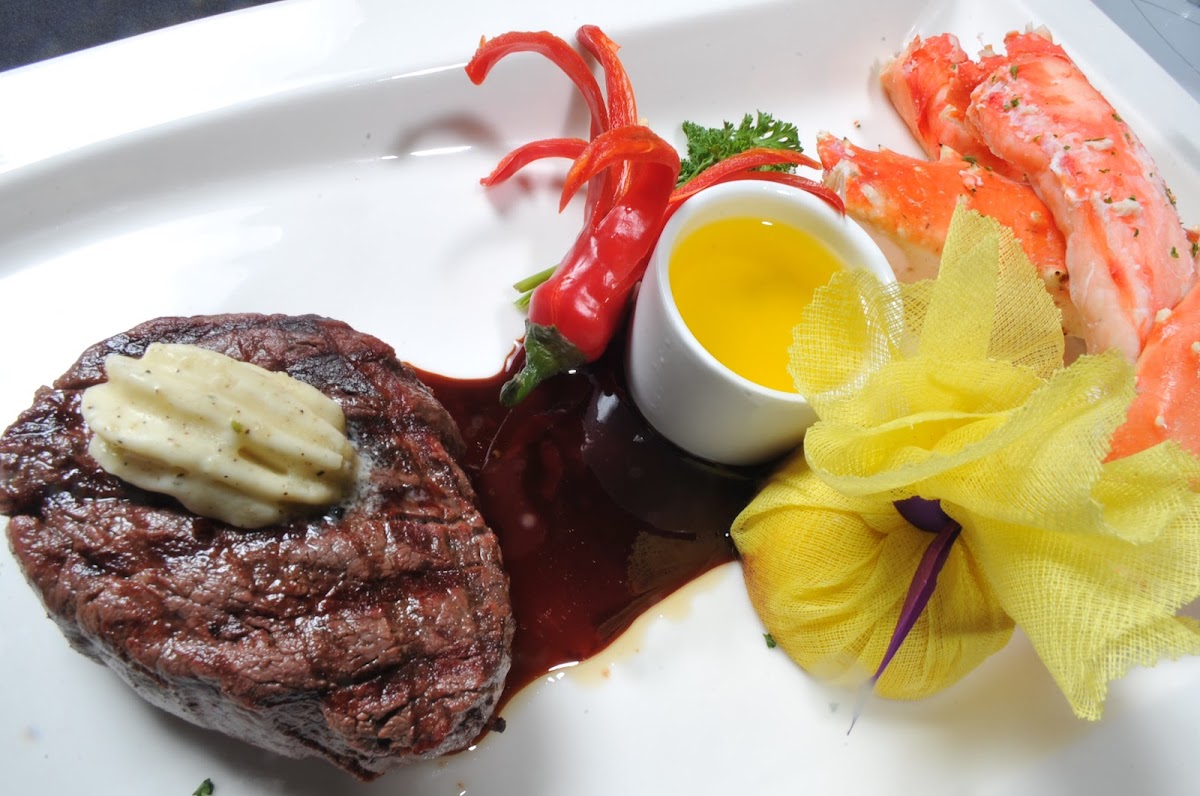 Phillip M's Fine Dining Photo 10
