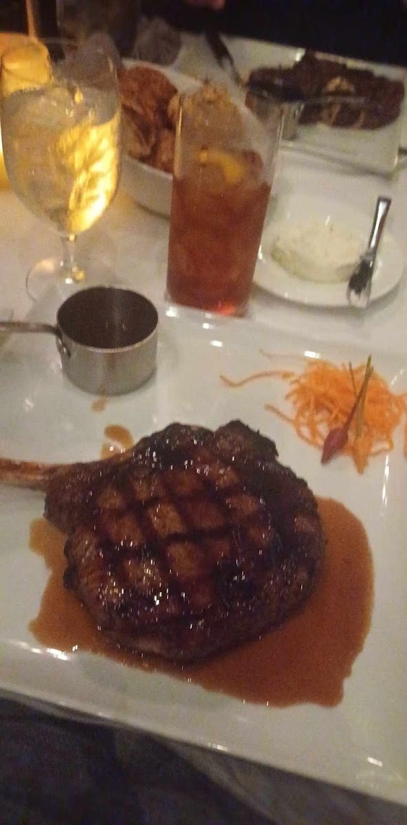 Phillip M's Fine Dining Photo 8