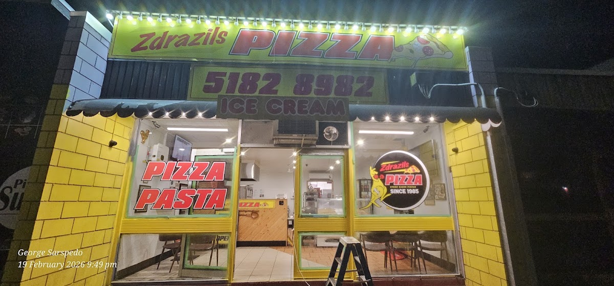 Zdrazil's Pizza