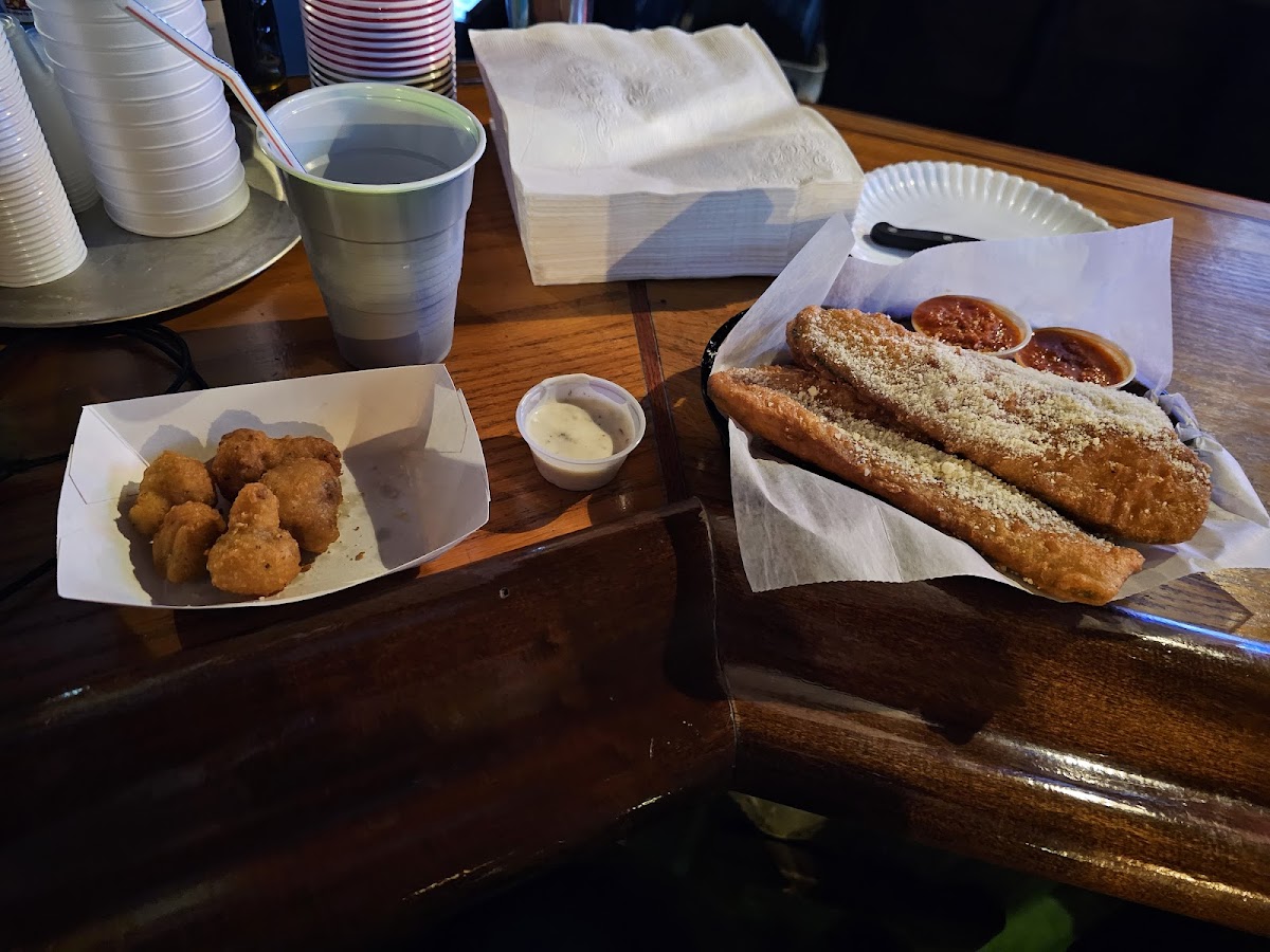 Shenanigan's Bar & Grill Photo 6