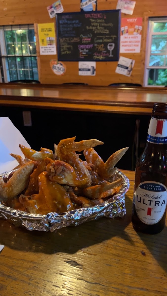 Shenanigan's Bar & Grill Photo 9