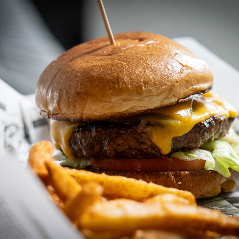 CaraWay's Bar & Grill Photo 3