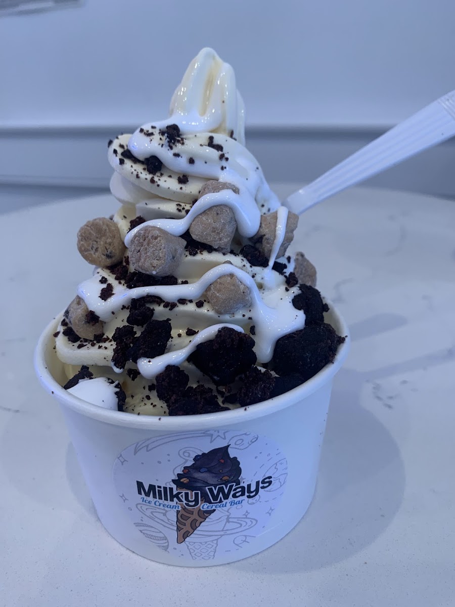 Milky Ways Ice Cream & Cereal Bar Photo 5