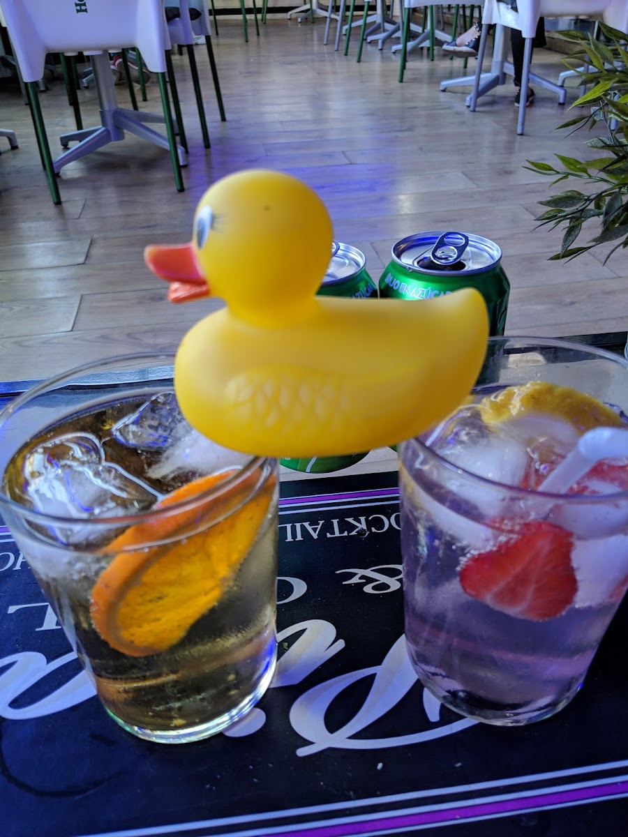 La Piedra Bar & Grill Photo 7
