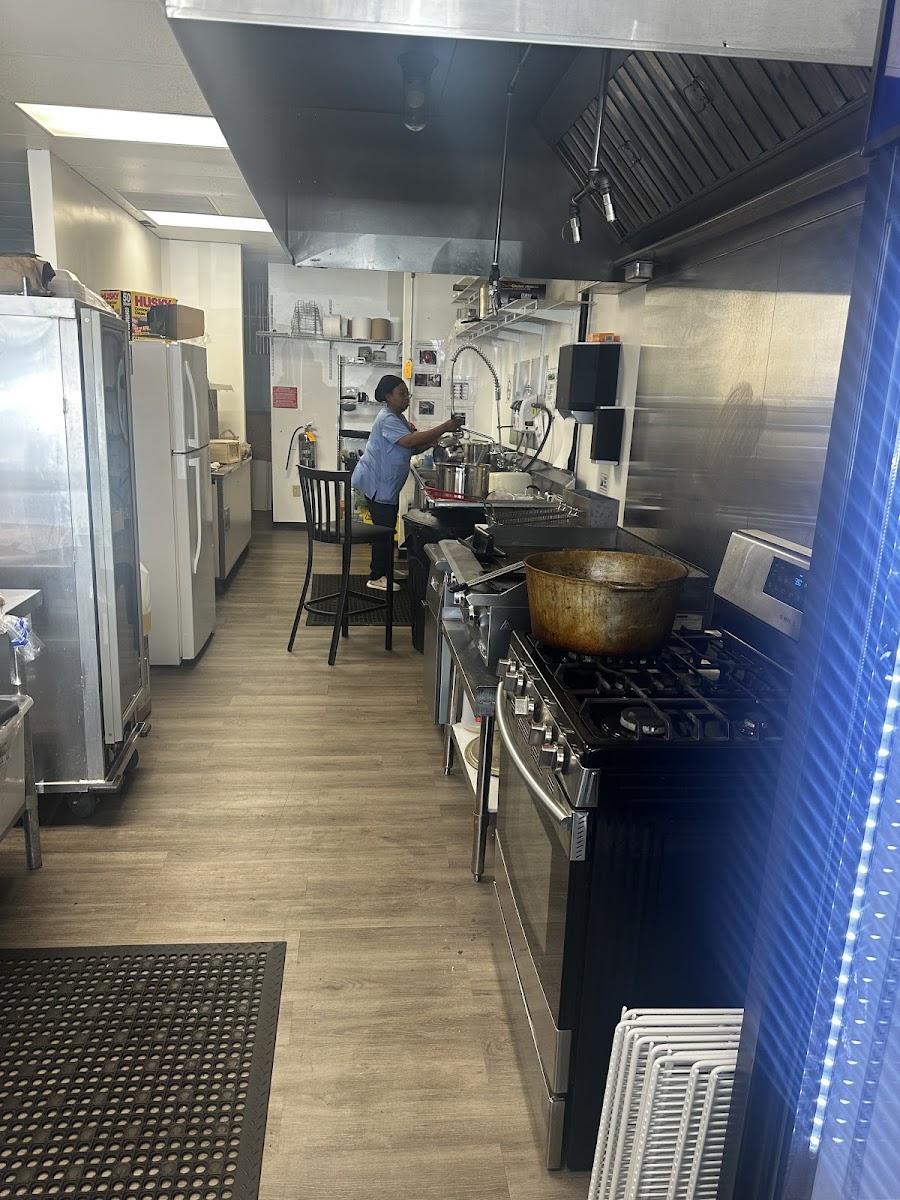 Robie’s Grill