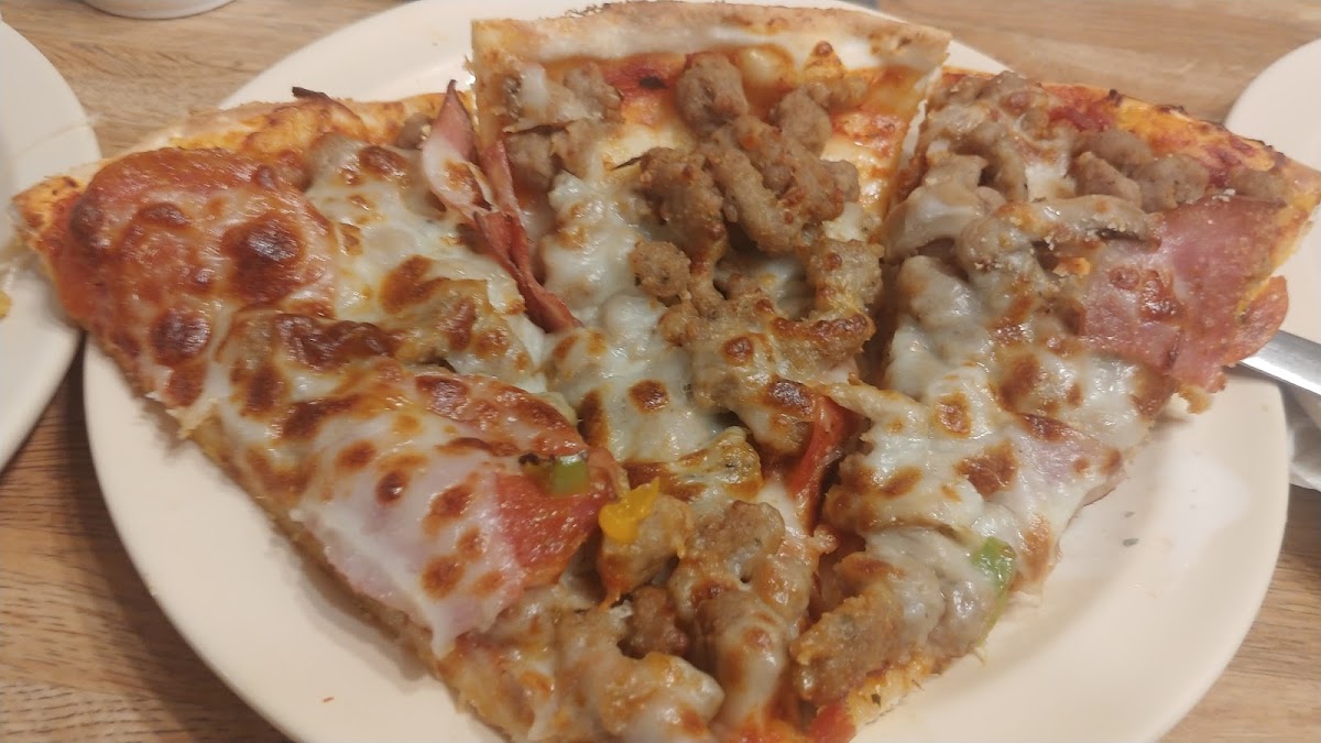 Main Street Pizza Cafe Photo 10