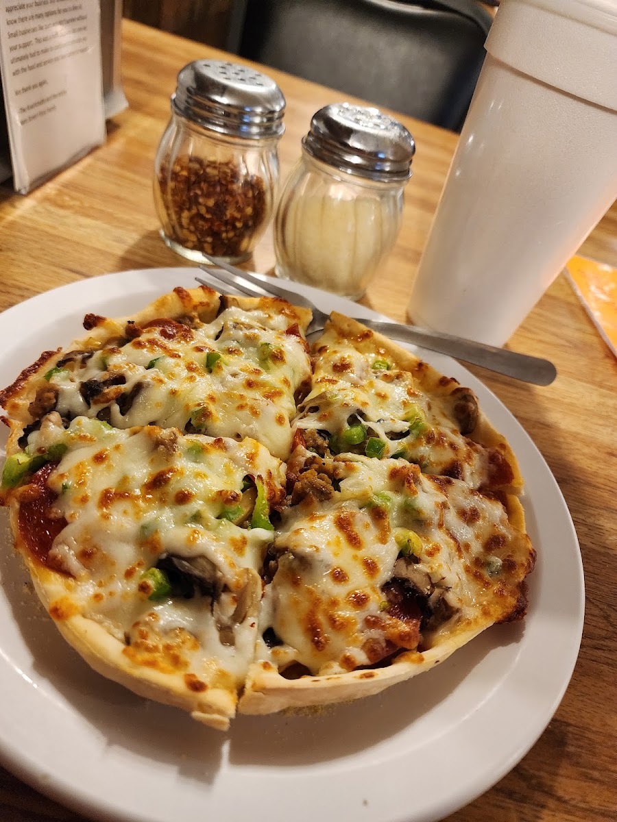 Main Street Pizza Cafe Photo 4