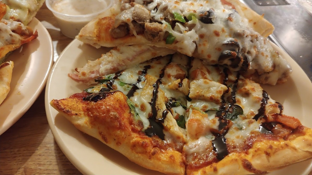 Main Street Pizza Cafe Photo 7