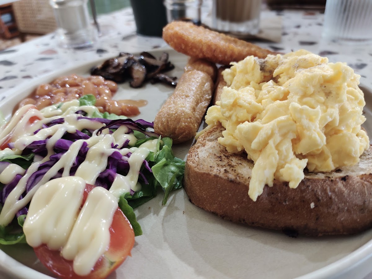 Marjeena Cafe Parit Buntar Photo 7