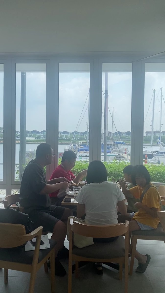 Cove Cafe Senibong
