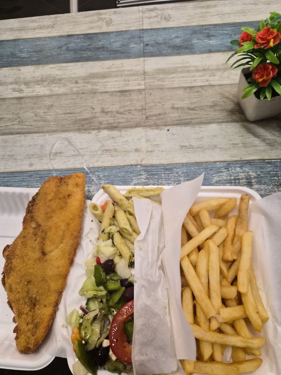 Marine World Seafood Cafe Photo 10