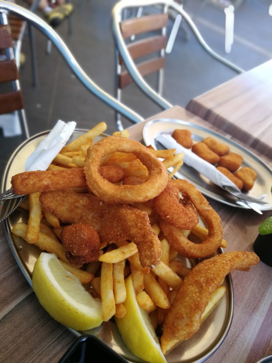 Marine World Seafood Cafe Photo 6