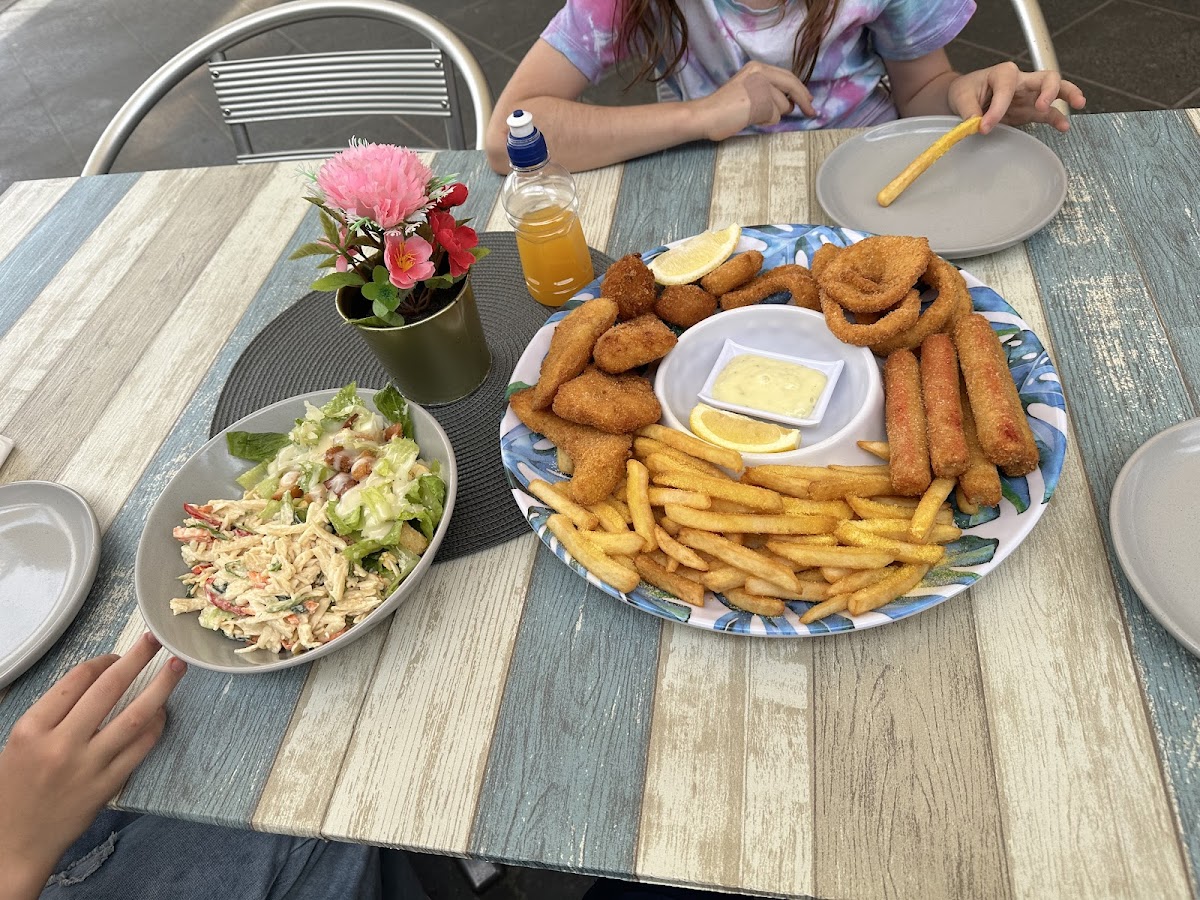 Marine World Seafood Cafe Photo 8