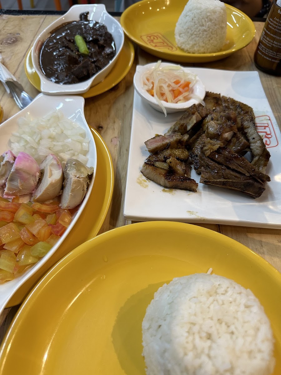 JT's Manukan Grille Photo 10
