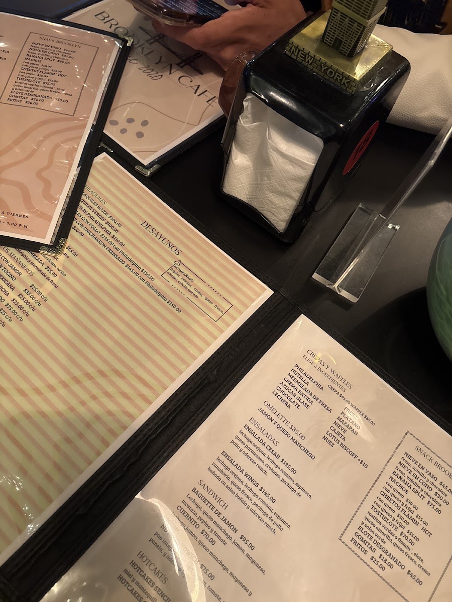 BROOKLYN CAFE Photo Menu 10
