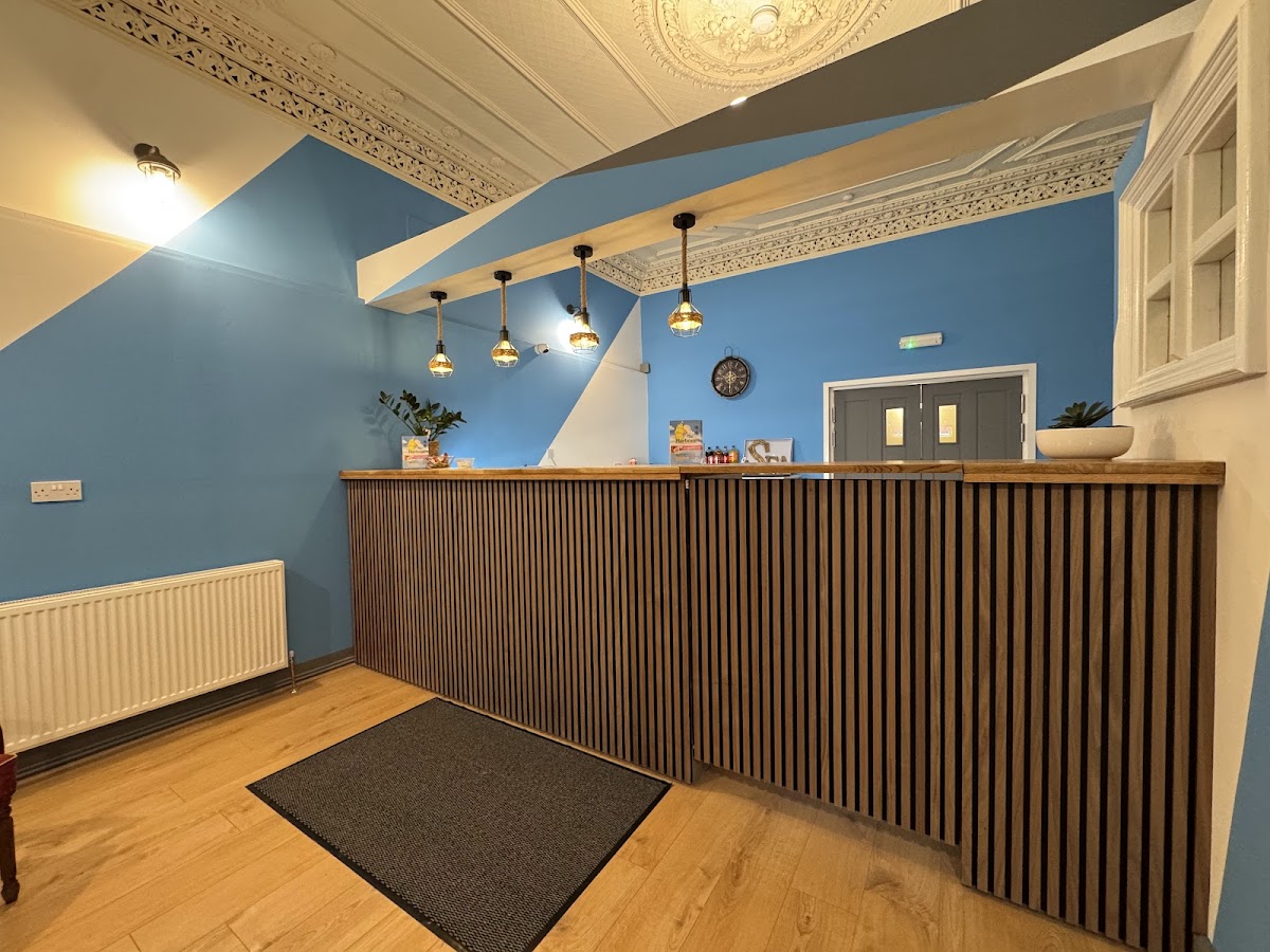 The Harbour Chinese Takeaway Photo 4